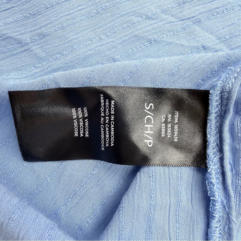 Well Worn Light Blue Blouse - Picture 7 of 8